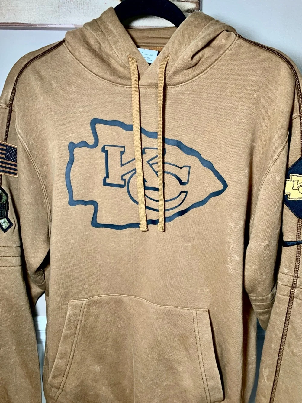 Nike Kansas City Chiefs Salute to Service Club Pullover Hoodie - Small